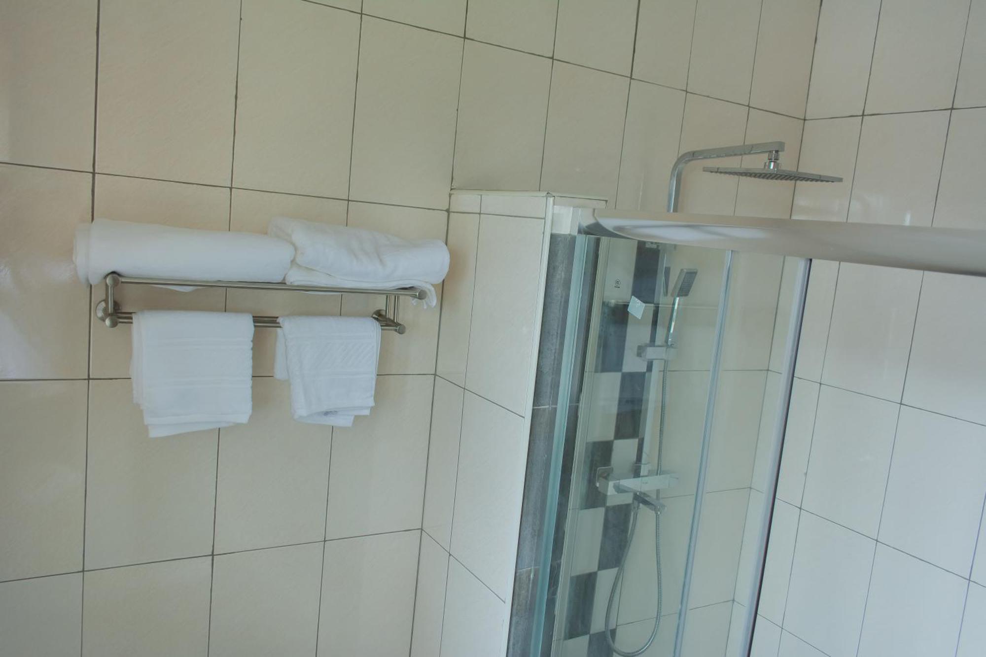 Divine Heights Bed And Breakfast Lilongwe Area 43 Eksteriør billede